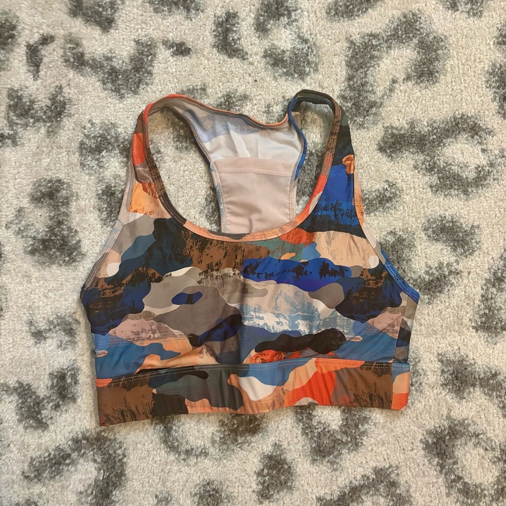• colorful sports bra •